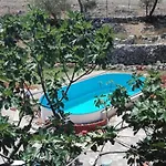 Charming In With Private Pool
