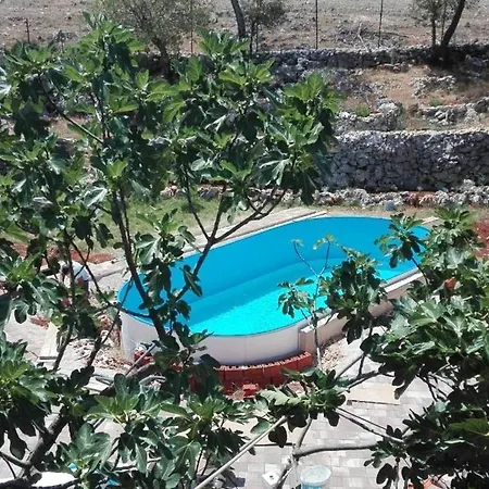 Charming In With Private Pool