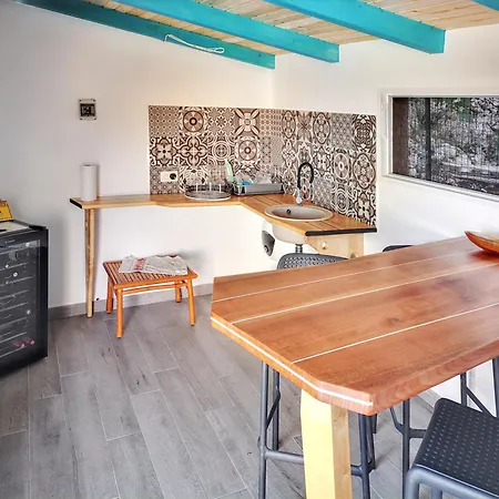 Charming In With Private Pool Willa