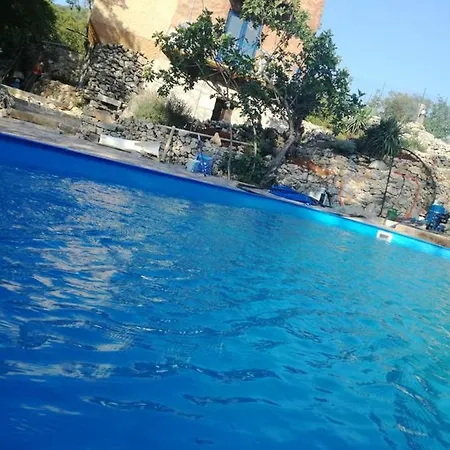 Βίλα Charming In With Private Pool Filozici