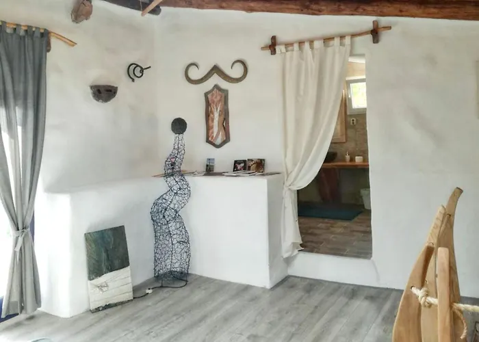 Charming In With Private Pool Villa Filozici