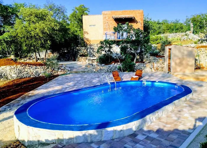 Charming In With Private Pool ヴィラ Filozići